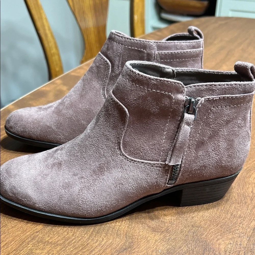 Women's Arizona Jean Co. Faux Suede Ankle Boots Taupe brown NEW